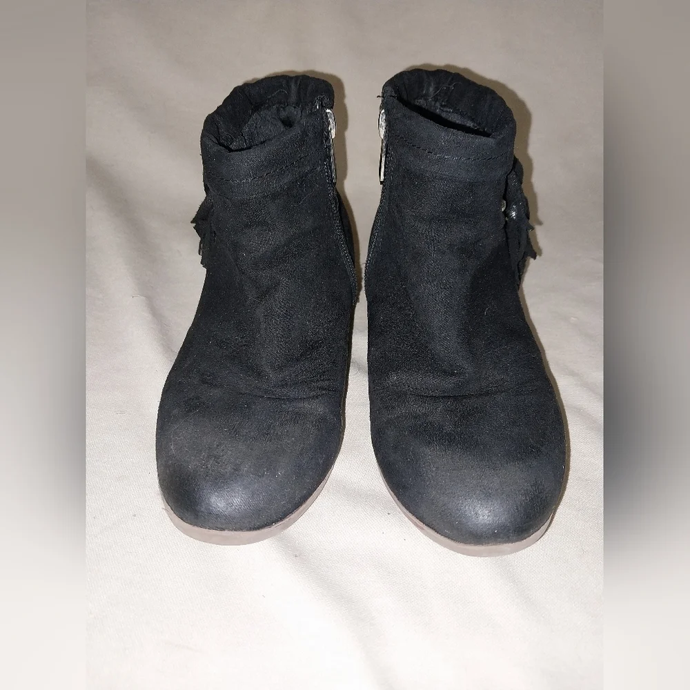 Sam Edelman Petty Frida Black Ankle Boots  Size 2